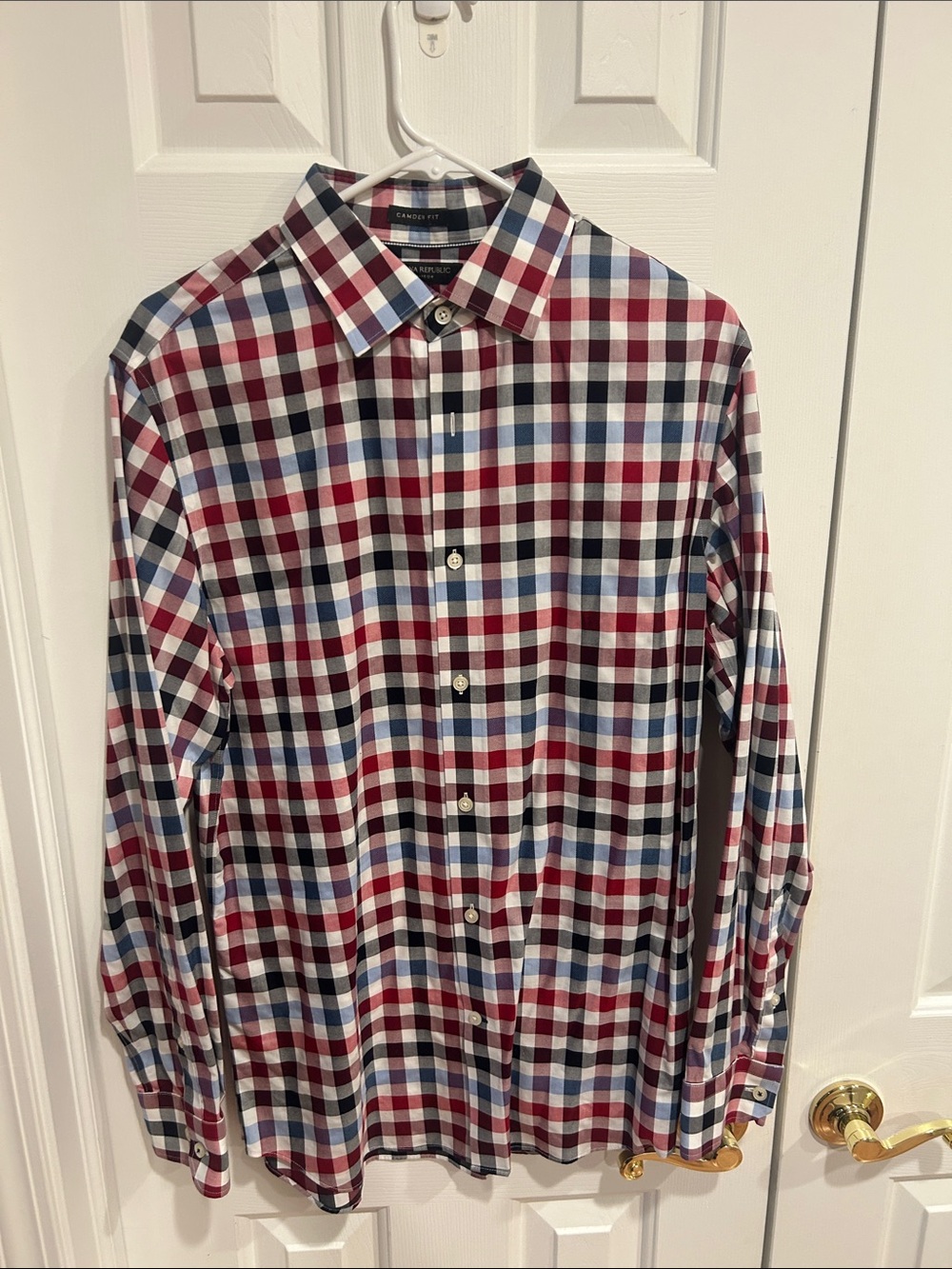 Banana Republic Red, Blue & White Plaid Button-Down Shirt
